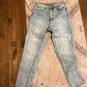 Vero Moda High Rise Mom Ankle Jeans